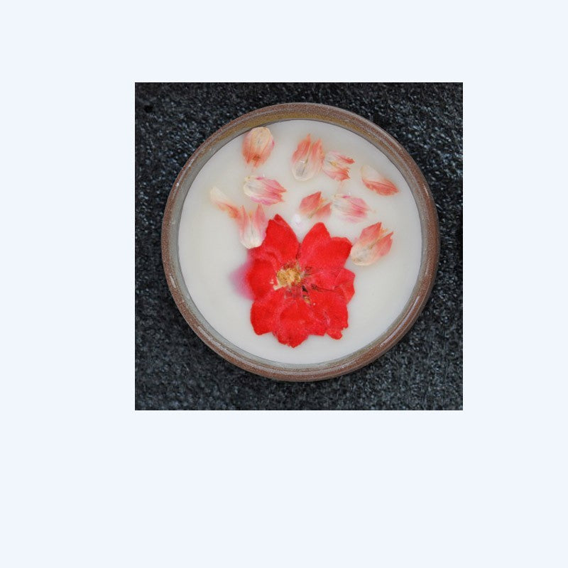 Ceramic candle  With Dried Flowers And Fragrant Candles