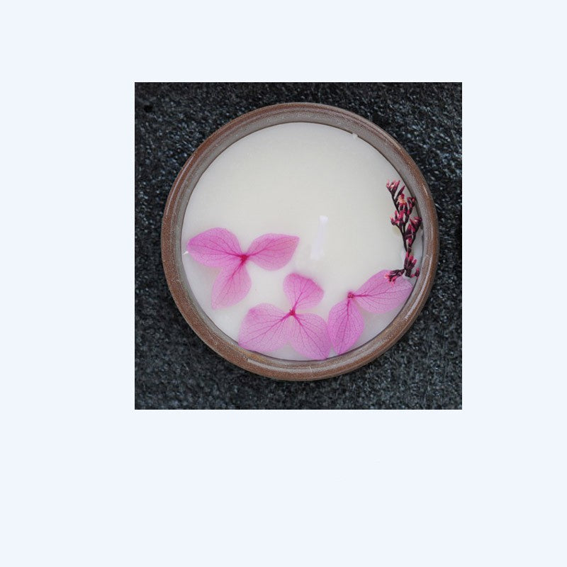 Ceramic candle  With Dried Flowers And Fragrant Candles