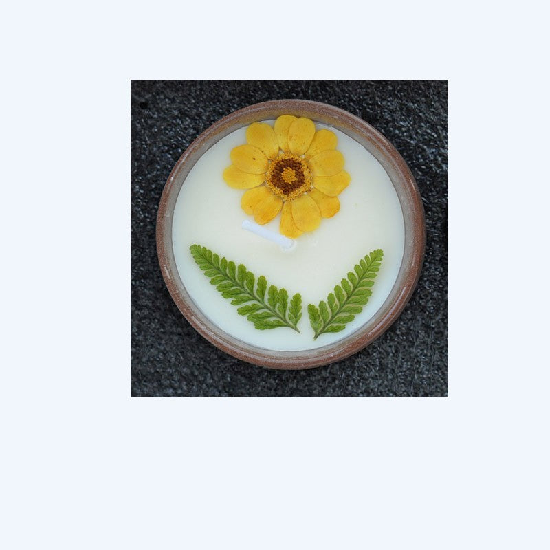 Ceramic candle  With Dried Flowers And Fragrant Candles